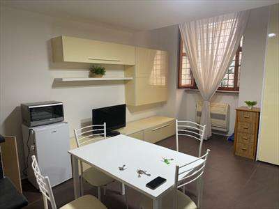 Foto Appartamento in Affitto, 1 Locale, 40 mq (Napoli)