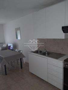Foto Appartamento in Affitto, 2 Locali, 40 mq (Carrara)