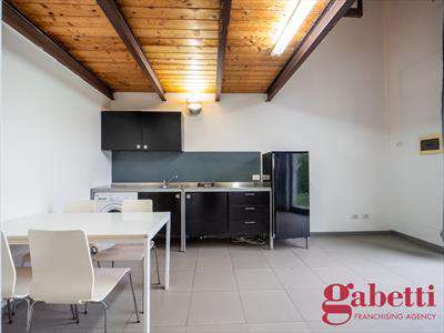 Foto Appartamento in Affitto, 2 Locali, 40 mq (Milano)