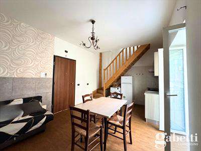 Foto Appartamento in Affitto, 2 Locali, 40 mq (Pomigliano d'Arco)