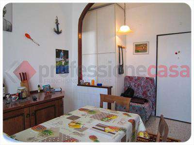 Foto Appartamento in Affitto, 2 Locali, 45 mq (Livorno)