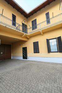 Foto Appartamento in Affitto, 2 Locali, 50 mq (Gallarate)