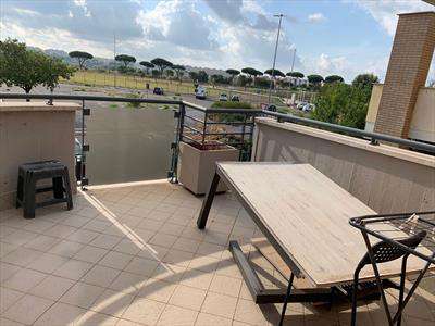 Foto Appartamento in Affitto, 2 Locali, 50 mq (Roma)