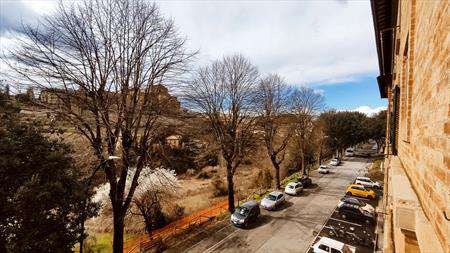 Foto Appartamento in Affitto, 2 Locali, 50 mq (Siena)