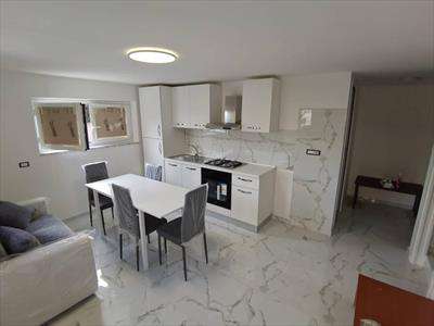 Foto Appartamento in Affitto, 2 Locali, 55 mq (Lamezia Terme)