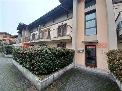 Foto Appartamento in Affitto, 2 Locali, 55 mq (Vanzaghello)