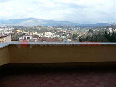 Foto Appartamento in Affitto, 2 Locali, 60 mq (Frosinone)