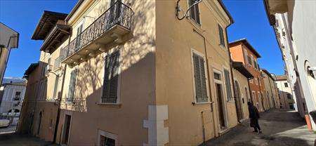 Foto Appartamento in Affitto, 2 Locali, 65 mq (L'Aquila)