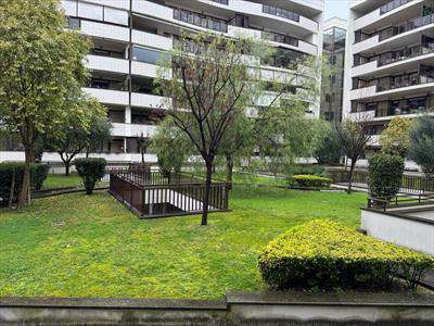 Foto Appartamento in Affitto, 2 Locali, 65 mq (Roma)