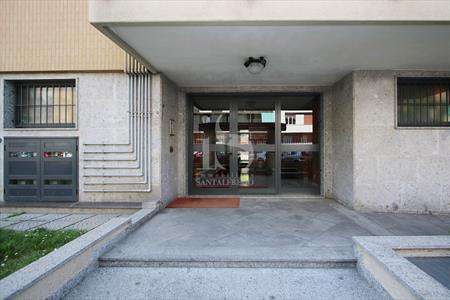 Foto APPARTAMENTO in Affitto, 2 Locali, 67 mq, MILANO (ITALIA / P. RO