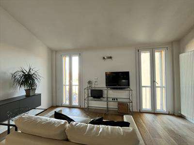 Foto APPARTAMENTO in Affitto, 2 Locali, 70 mq, BOLOGNA (BOLOGNA CENTR