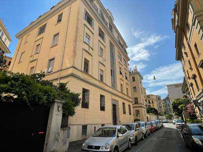 Foto APPARTAMENTO in Affitto, 3 Locali, 100 mq, ROMA (PINCIANO)