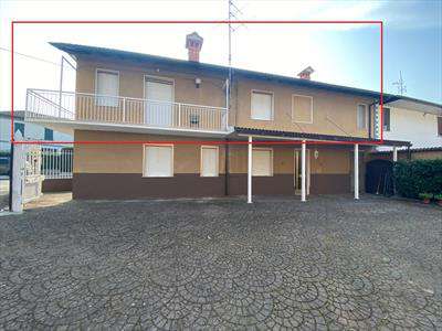 Foto Appartamento in Affitto, 3 Locali, 103 mq (Garlasco)