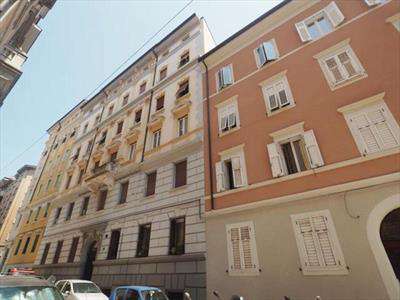 Foto APPARTAMENTO in Affitto, 3 Locali, 106 mq, TRIESTE