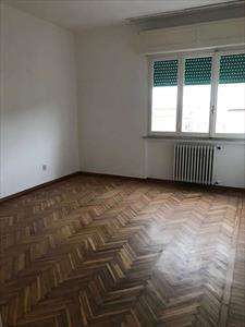 Foto Appartamento in Affitto, 3 Locali, 110 mq (Livorno)