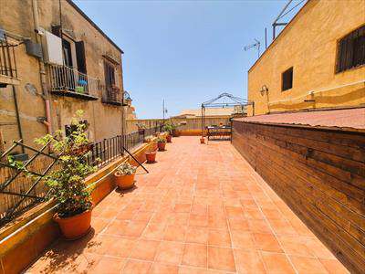 Foto Appartamento in Affitto, 3 Locali, 120 mq (Agrigento)