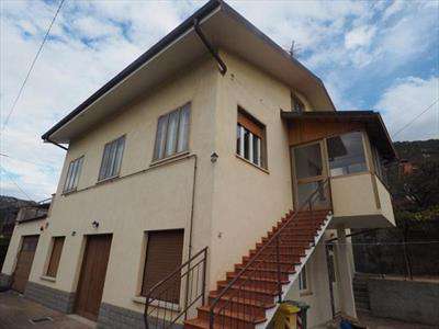 Foto APPARTAMENTO in Affitto, 3 Locali, 122 mq, TRIESTE