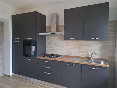 Foto Appartamento in Affitto, 3 Locali, 130 mq (Cassino)