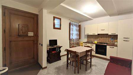 Foto Appartamento in Affitto, 3 Locali, 63 mq (Siena)