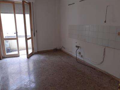 Foto Appartamento in Affitto, 3 Locali, 65 mq (Pisa)
