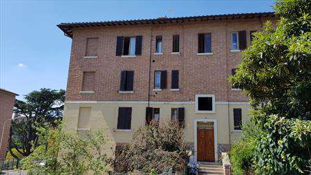 Foto Appartamento in Affitto, 3 Locali, 65 mq (Siena)