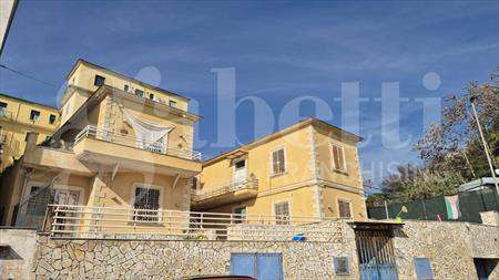 Foto Appartamento in Affitto, 3 Locali, 70 mq (Napoli)