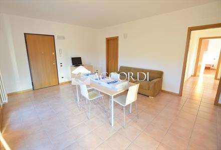 Foto APPARTAMENTO in Affitto, 3 Locali, 73 mq, MASER