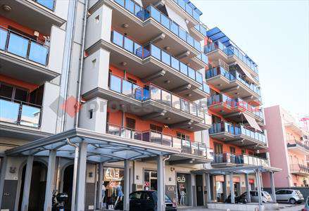 Foto Appartamento in Affitto, 3 Locali, 74 mq (Milazzo)