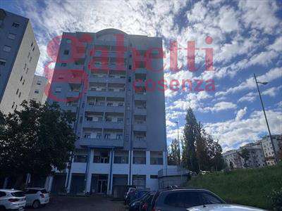 Foto Appartamento in Affitto, 3 Locali, 77 mq (Cosenza)