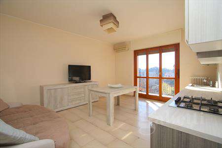 Foto Appartamento in Affitto, 3 Locali, 80 mq (Busto Arsizio)