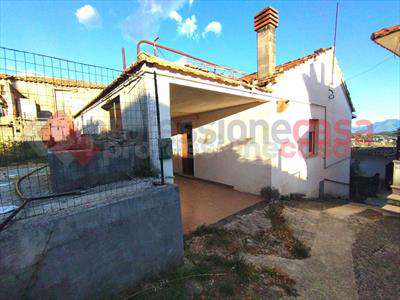 Foto Appartamento in Affitto, 3 Locali, 80 mq (Veroli)