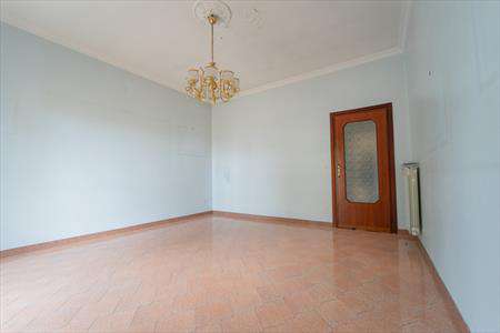 Foto Appartamento in Affitto, 3 Locali, 85 mq (Casoria)