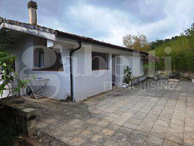 Foto Appartamento in Affitto, 3 Locali, 85 mq (Rende)