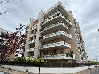 Foto Appartamento in Affitto, 3 Locali, 89 mq (Roma)