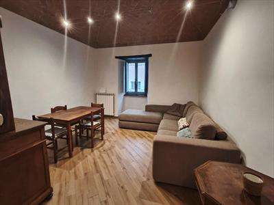 Foto Appartamento in Affitto, 4 Locali, 90 mq (Amelia)