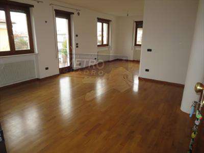 Foto APPARTAMENTO in Affitto, 5 Locali, 143 mq, ZUGLIANO