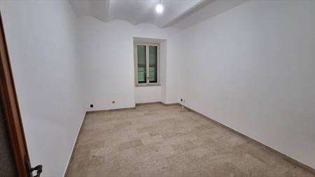 Foto Appartamento in Affitto, 6 Locali, 250 mq (Tarquinia)