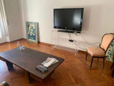Foto Appartamento in Affitto, 6 Locali, 285 mq (Livorno)