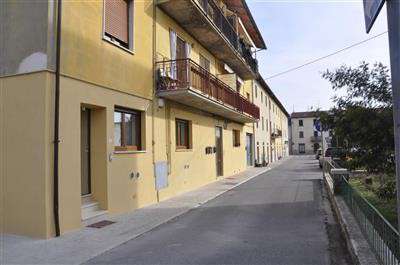 Foto Appartamento in Affitto a 450�