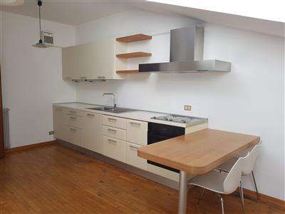 Foto Appartamento in Affitto a 500�