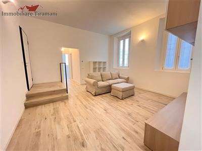 Foto Appartamento in Affitto a 950�