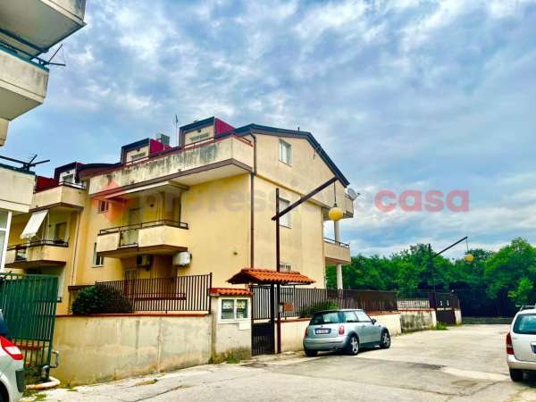 Foto Appartamento in affitto a Acerra