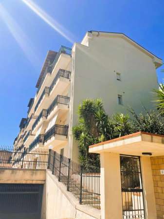 Foto Appartamento in affitto a Agrigento
