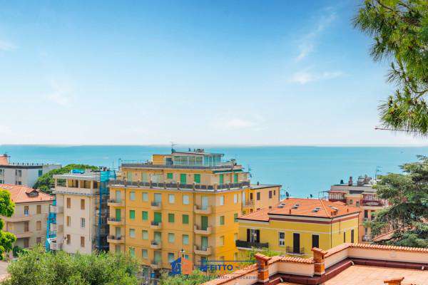 Foto Appartamento in affitto a Alassio