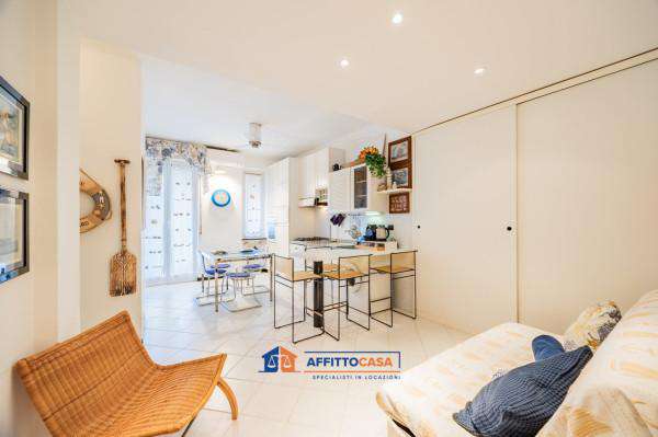 Foto Appartamento in affitto a Alassio