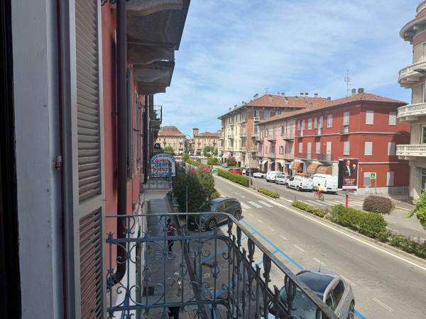 Foto Appartamento in affitto a Alba