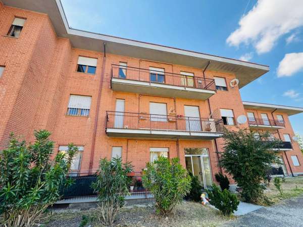 Foto Appartamento in affitto a Alessandria