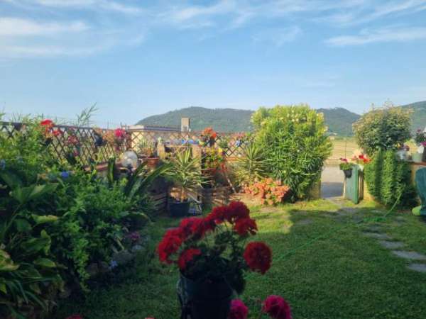 Foto Appartamento in affitto a Ameglia 100 mq  Rif: 1363503