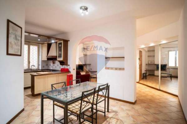 Foto Appartamento in affitto a Ancona - 5 locali 110mq