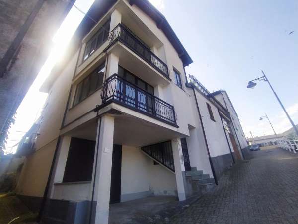 Foto Appartamento in affitto a Andrate